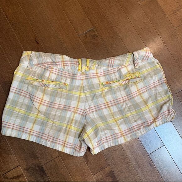 𝅺BILLABONG Tan yellow plaid check cargo shorts Sz 9 - Picture 2 of 9